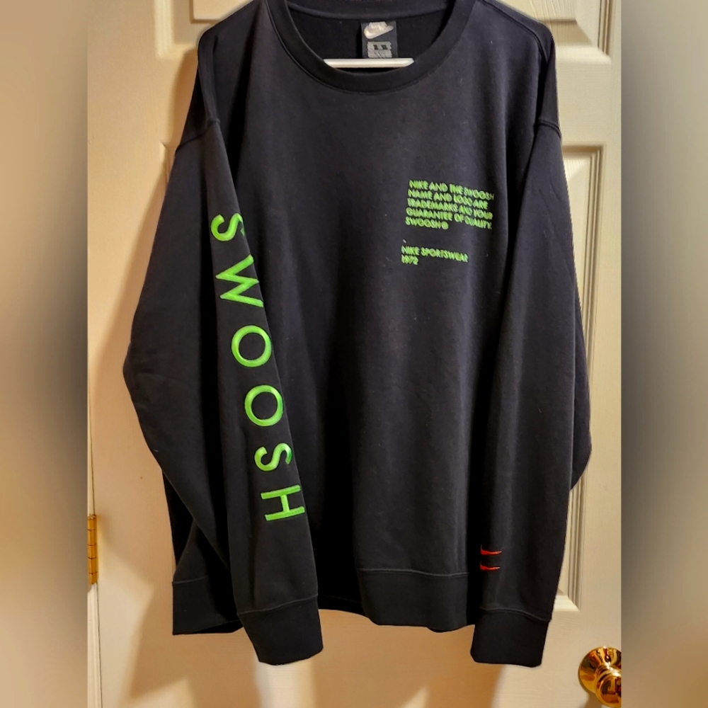 Nike Double Swoosh Sweatshirt